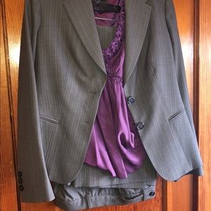 The Limited Women’s Suit